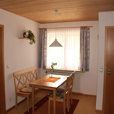 Maierhof Apartment *